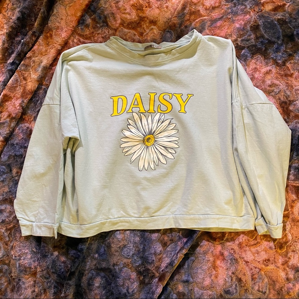 Mint Green Daisy Pullover
